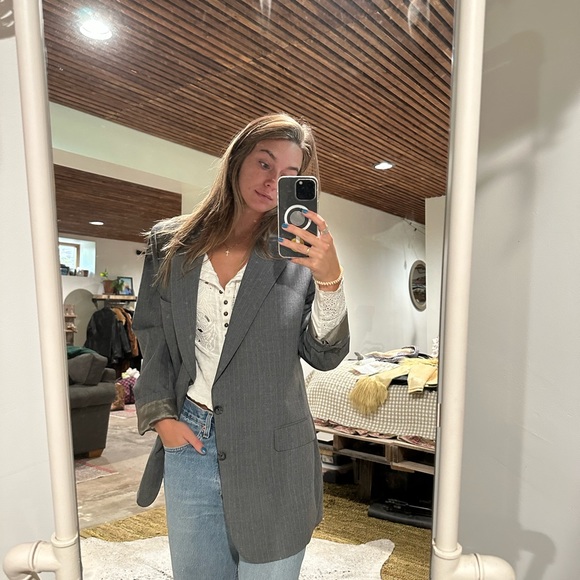 Vintage oversized blazer - Picture 2 of 5